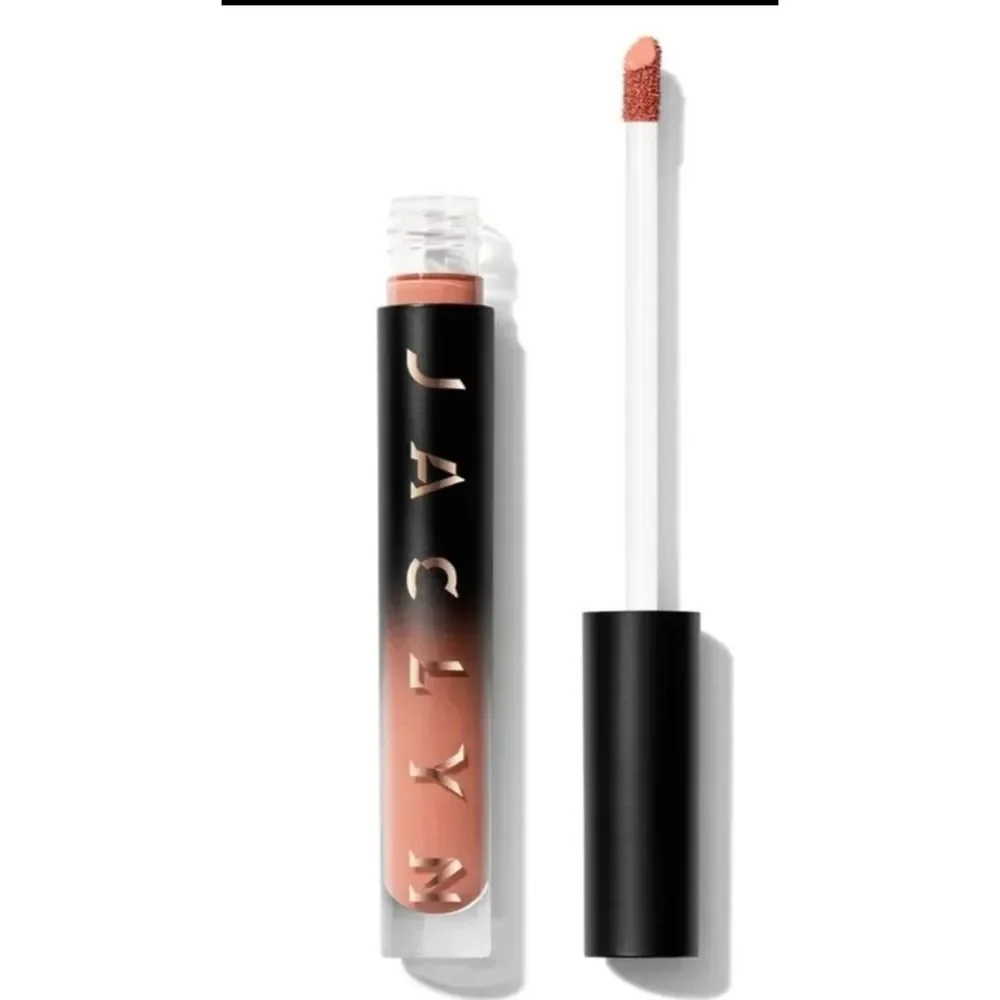 JACLYN Cosmetics Poutspoken Liquid Lipstick 
